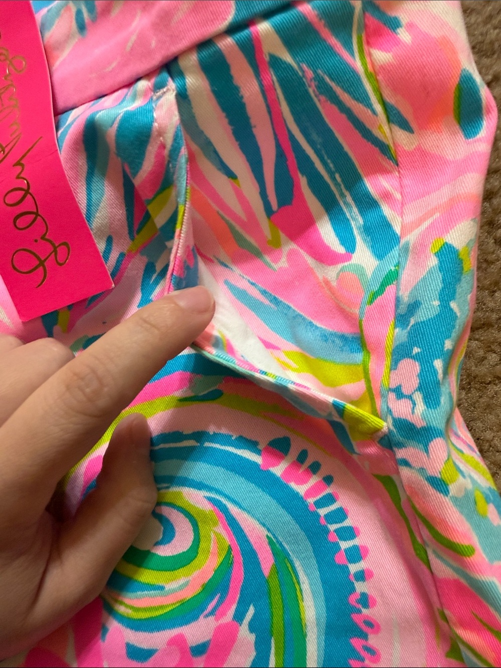 Lilly Pulitzer Vibrant Colors Printed Buttercup Scalloped Hem Shorts - Picture 4 of 7